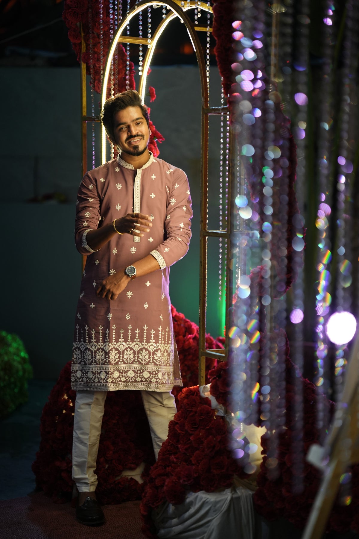 Men's Mauve Royal Thread Work Kurta