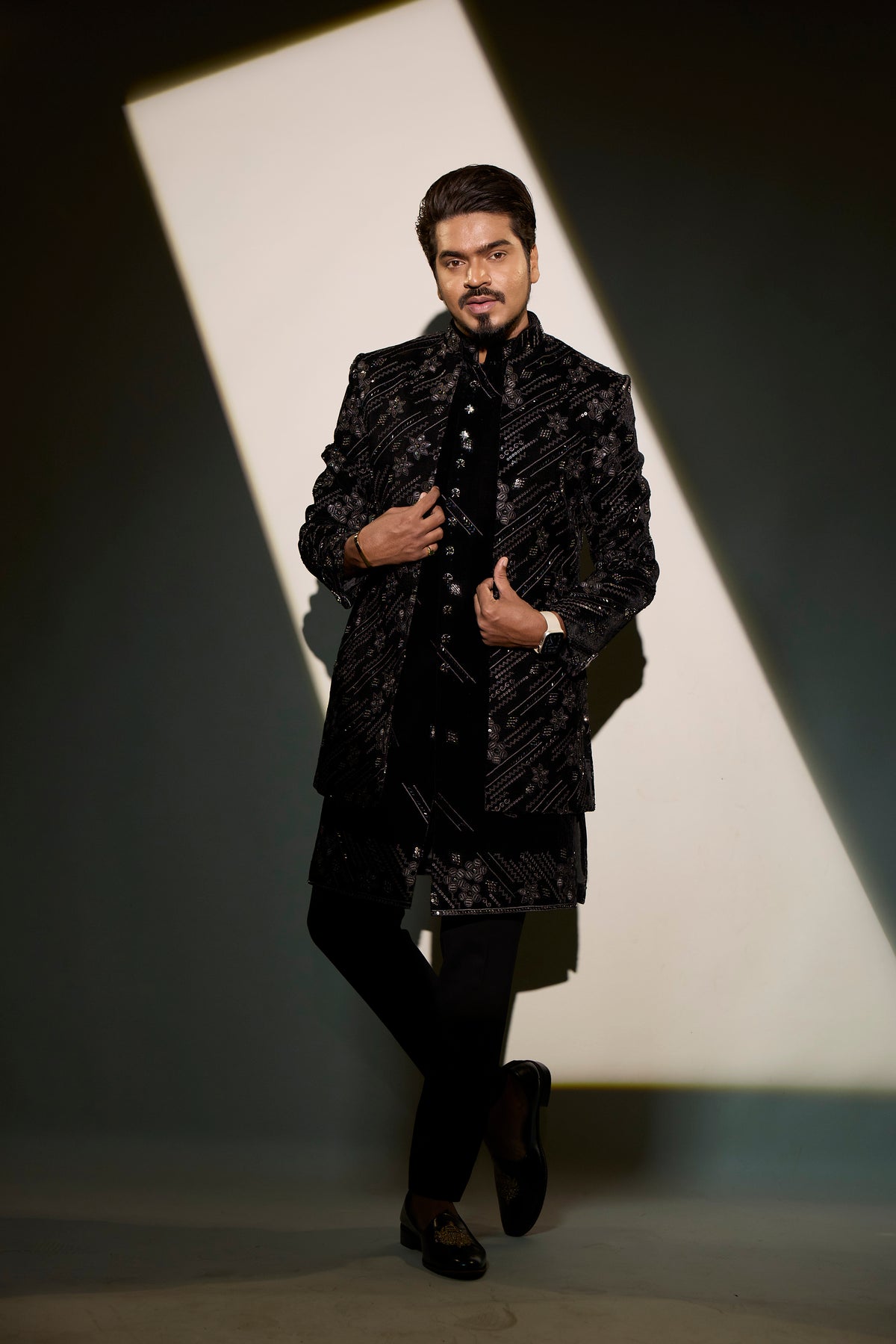 Men's Black Embroidered Velvet Indo-Western